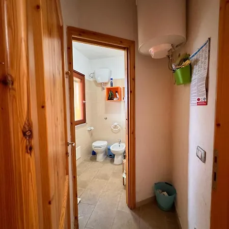 Lovely And Peaceful House 2 Km Form Porto Pino