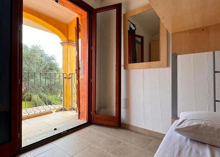 Lovely And Peaceful House 2 Km Form Porto Pino Nyaraló SantʼAnna Arresi