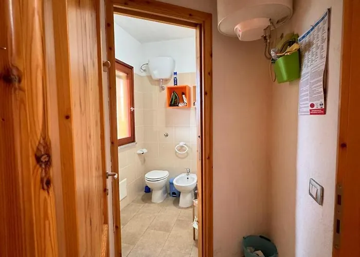 Lovely And Peaceful House 2 Km Form Porto Pino